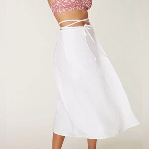 THE WRAP SKIRT WHITE